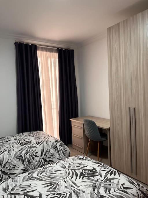 3 Bedroom Seaside Luxury Accommodation - Sleeps 8 เซนต์พอลส์เบย์ ภายนอก รูปภาพ